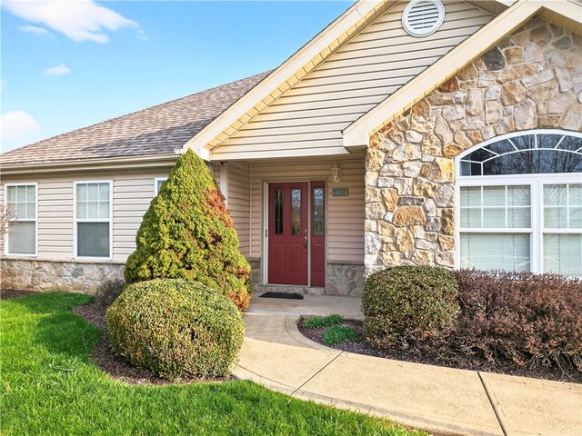 6034 Triple Crown Cir, Hempfield Twp, PA 15601