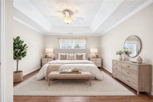 6034 Triple Crown Cir, Hempfield Twp, PA 15601