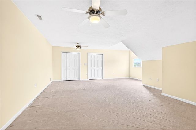 6034 Triple Crown Cir, Hempfield Twp, PA 15601