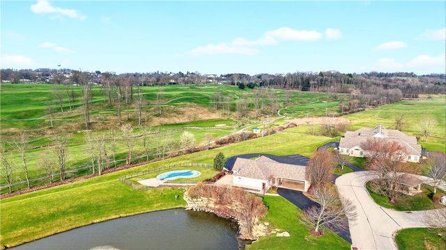 6034 Triple Crown Cir, Hempfield Twp, PA 15601