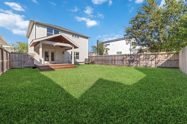 826 E 40th Street, Houston, TX 77022