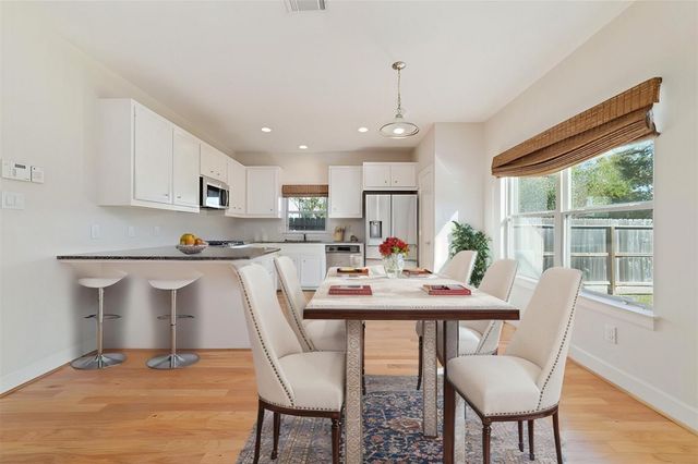 826 E 40th Street, Houston, TX 77022