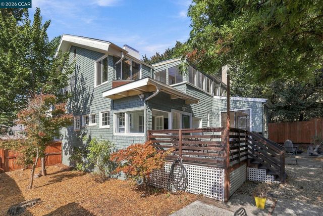 430 Adams St, Oakland, CA 94610