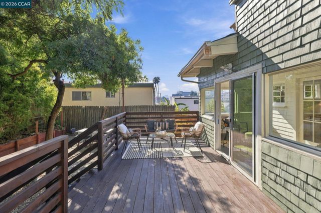430 Adams St, Oakland, CA 94610