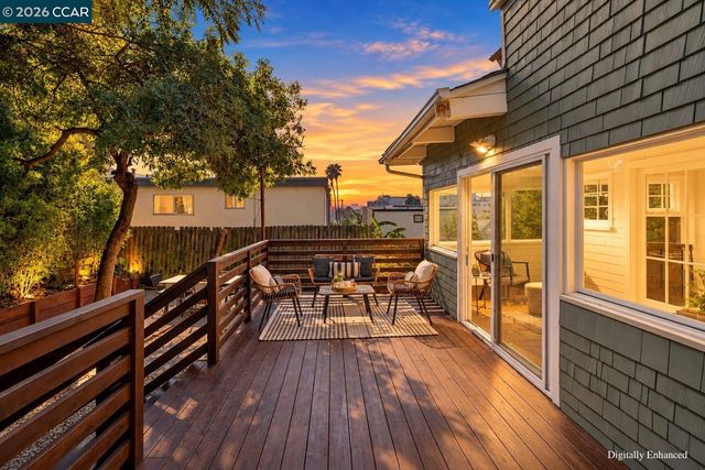 430 Adams St, Oakland, CA 94610