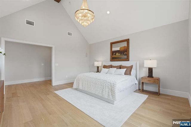 68 Grandview Avenue, Upper Saddle River, NJ 07458