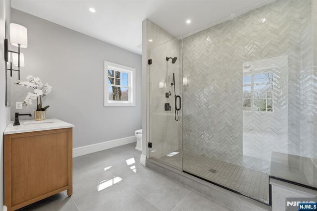 68 Grandview Avenue, Upper Saddle River, NJ 07458