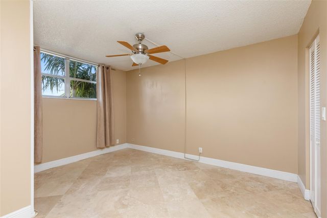 5300 NE 24th Ter 416C, Fort Lauderdale, FL 33308