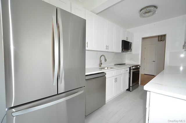 1 Broad Parkway 5R, White Plains, NY 10601