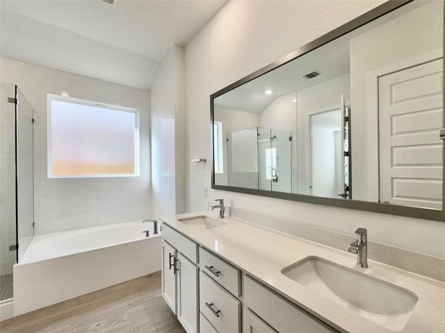 329 Tinto ST, Leander, TX 78641