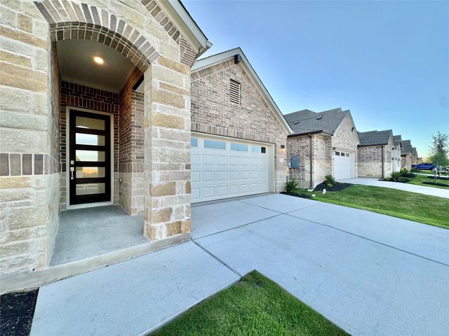 329 Tinto ST, Leander, TX 78641