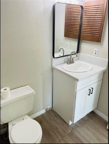 9550 Deering Drive 408, Houston, TX 77036