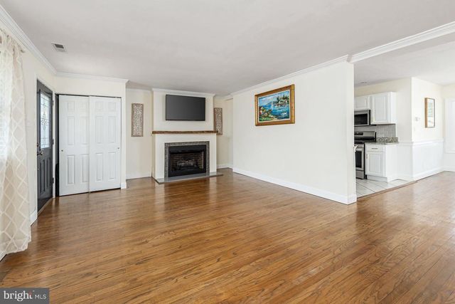 1177 LAWNTON AVE, West Deptford, NJ 08096