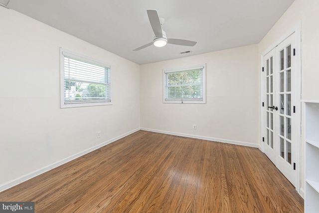 1177 LAWNTON AVE, West Deptford, NJ 08096