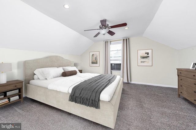 1177 LAWNTON AVE, West Deptford, NJ 08096