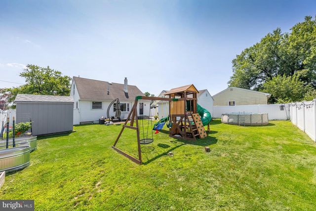 1177 LAWNTON AVE, West Deptford, NJ 08096