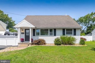 1177 LAWNTON AVE, West Deptford, NJ 08096
