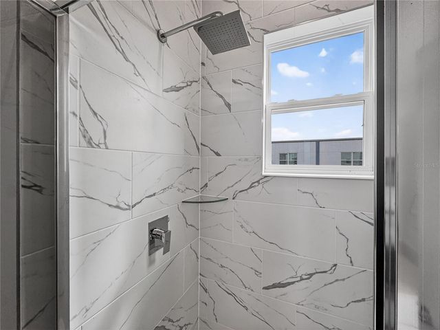 612 TRIKOMO DRIVE, Davenport, FL 33896