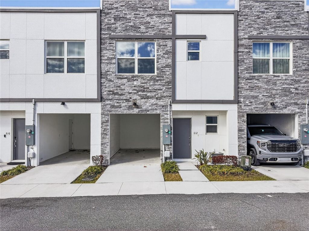 612 TRIKOMO DRIVE, Davenport, FL 33896