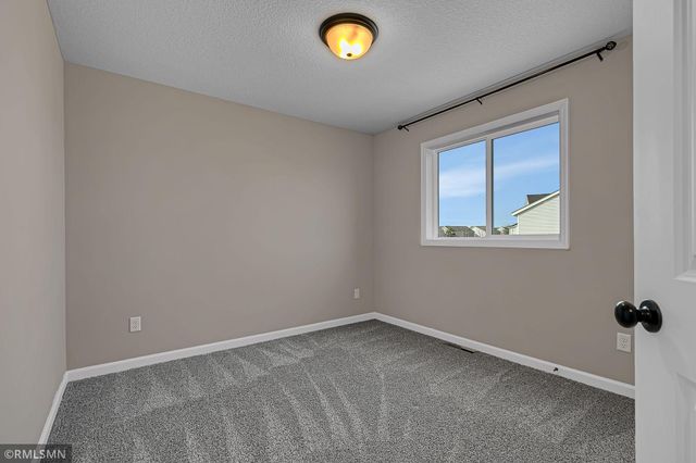 4719 6th Street NE, Saint Cloud, MN 56304