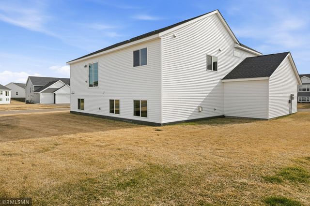 4719 6th Street NE, Saint Cloud, MN 56304