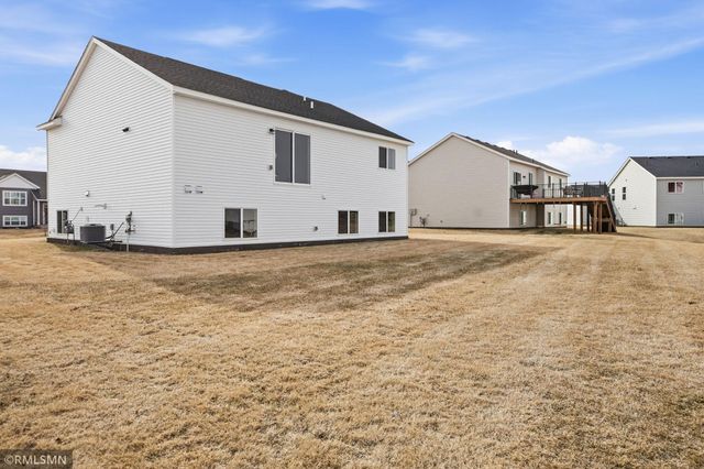 4719 6th Street NE, Saint Cloud, MN 56304