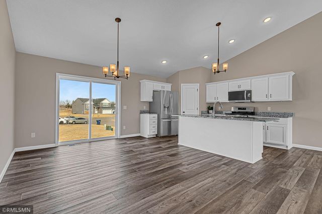 4719 6th Street NE, Saint Cloud, MN 56304