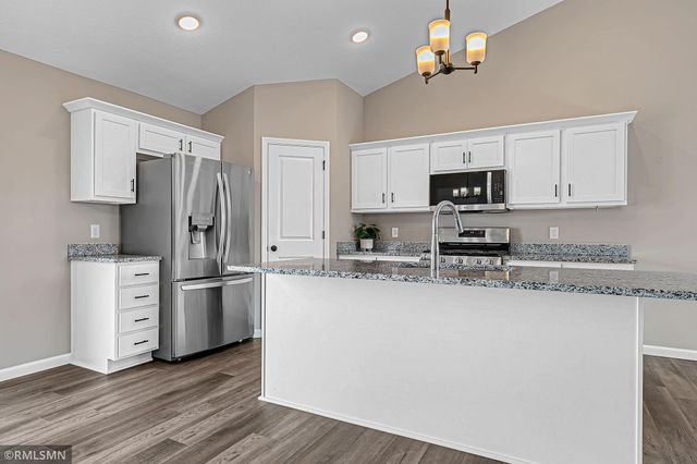 4719 6th Street NE, Saint Cloud, MN 56304