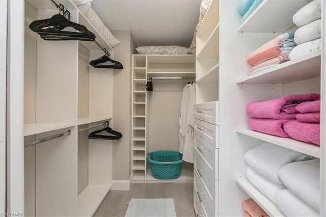 507 99th AVE N, Naples, FL 34108