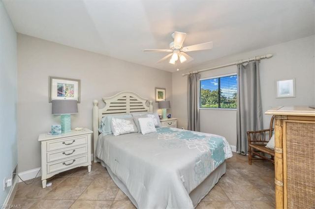 507 99th AVE N, Naples, FL 34108