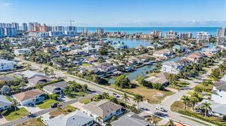 507 99th AVE N, Naples, FL 34108