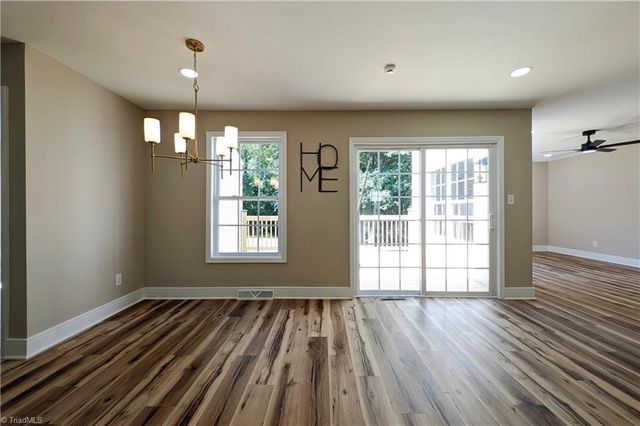 130 Roswell Drive, Kernersville, NC 27284