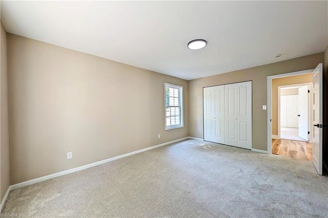 130 Roswell Drive, Kernersville, NC 27284