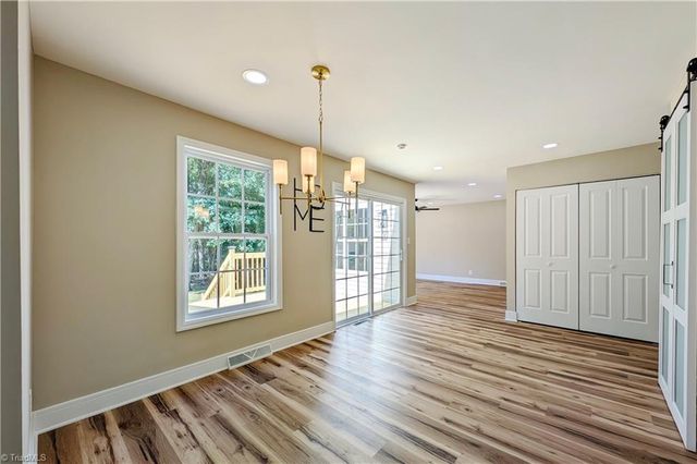 130 Roswell Drive, Kernersville, NC 27284