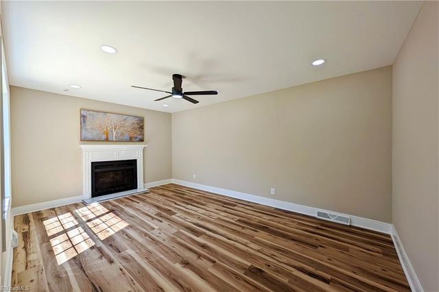 130 Roswell Drive, Kernersville, NC 27284