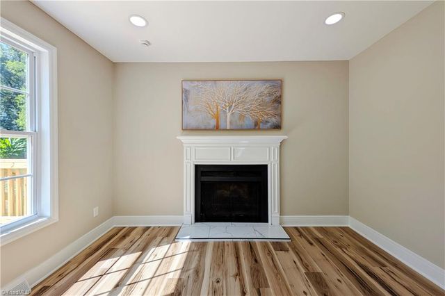 130 Roswell Drive, Kernersville, NC 27284
