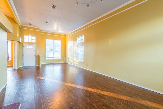 4103 Meadow Drive, Grapevine, TX 76051