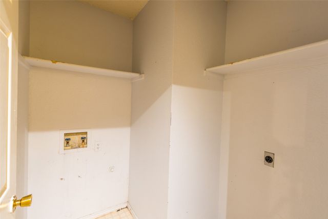 4103 Meadow Drive, Grapevine, TX 76051