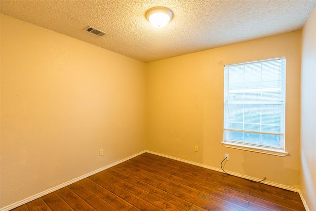 4103 Meadow Drive, Grapevine, TX 76051