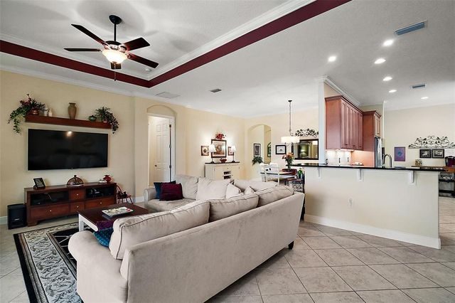 2400 PAWTUCKET PASS, Mount Dora, FL 32757