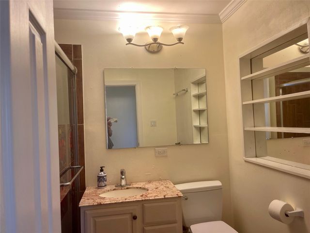 4106 Woodfin Street, Houston, TX 77025