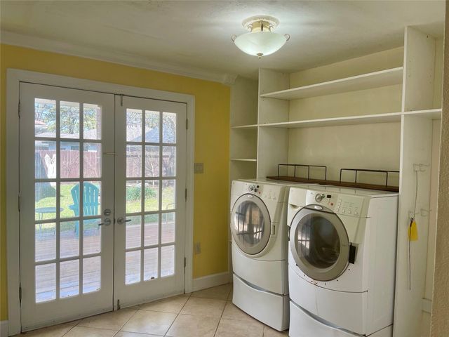 4106 Woodfin Street, Houston, TX 77025