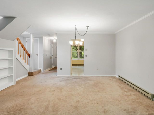 L13 Stonehedge Drive, South Burlington, VT 05403
