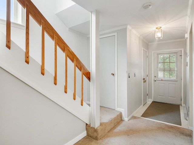 L13 Stonehedge Drive, South Burlington, VT 05403
