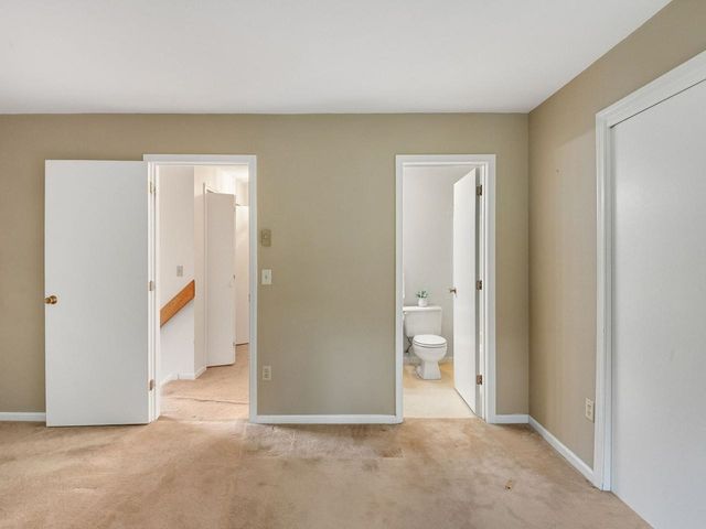 L13 Stonehedge Drive, South Burlington, VT 05403