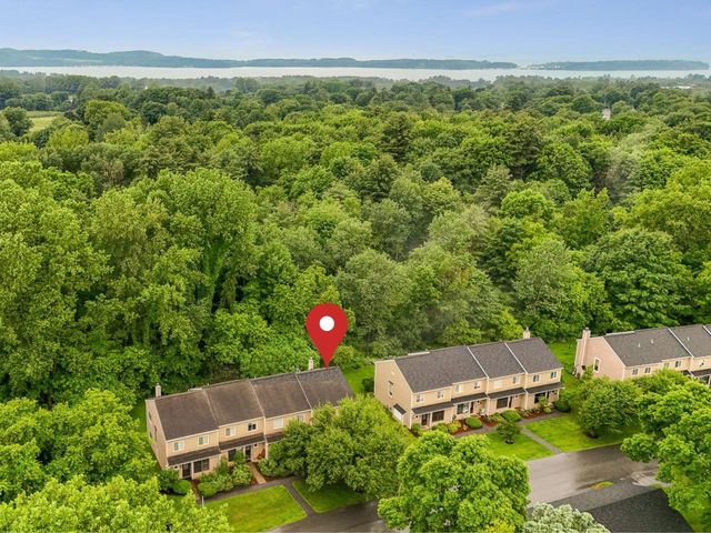 L13 Stonehedge Drive, South Burlington, VT 05403