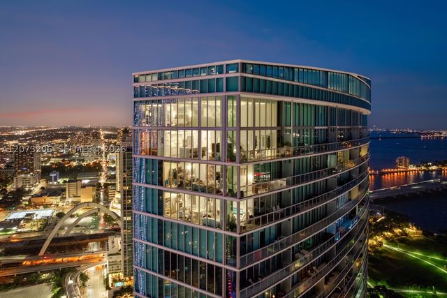 888 Biscayne Blvd 5701, Miami, FL 33132
