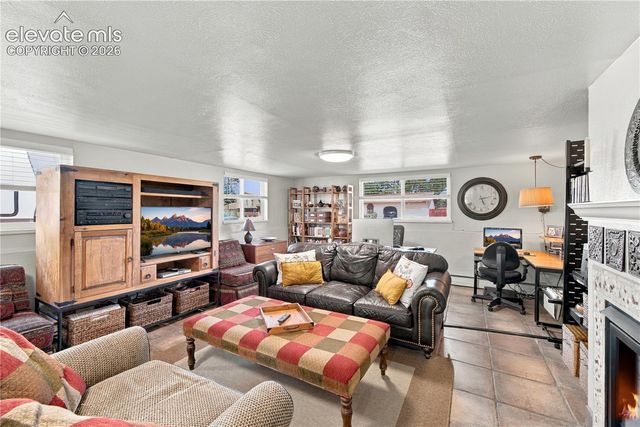 82 Amherst Avenue, Pueblo, CO 81005