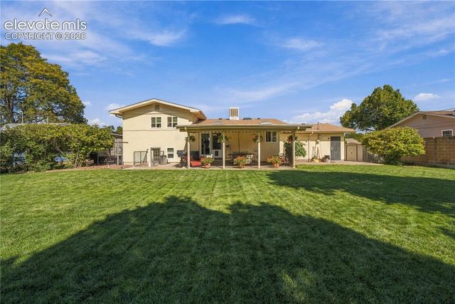 82 Amherst Avenue, Pueblo, CO 81005