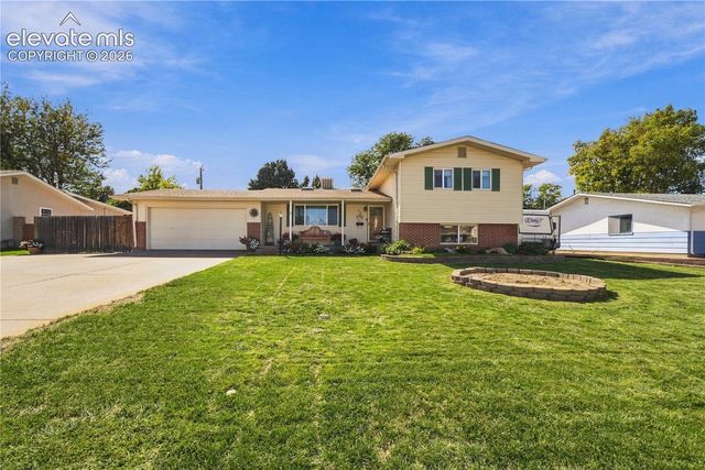 82 Amherst Avenue, Pueblo, CO 81005